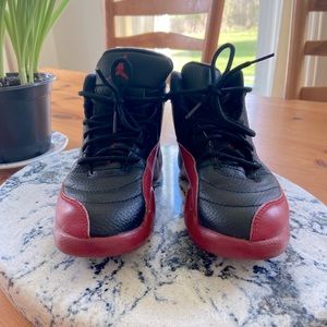 Air Jordan 12 XII flu Kids size 13